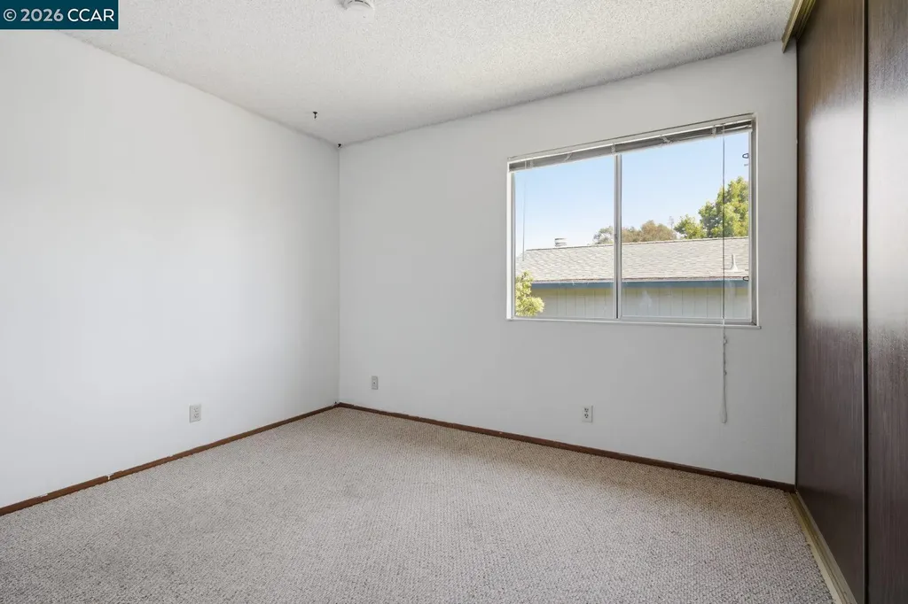 565 Mt Dell Drive Clayton CA 94517