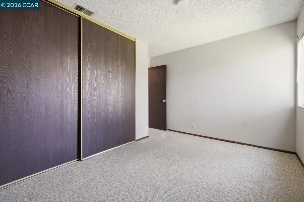 565 Mt Dell Drive Clayton CA 94517