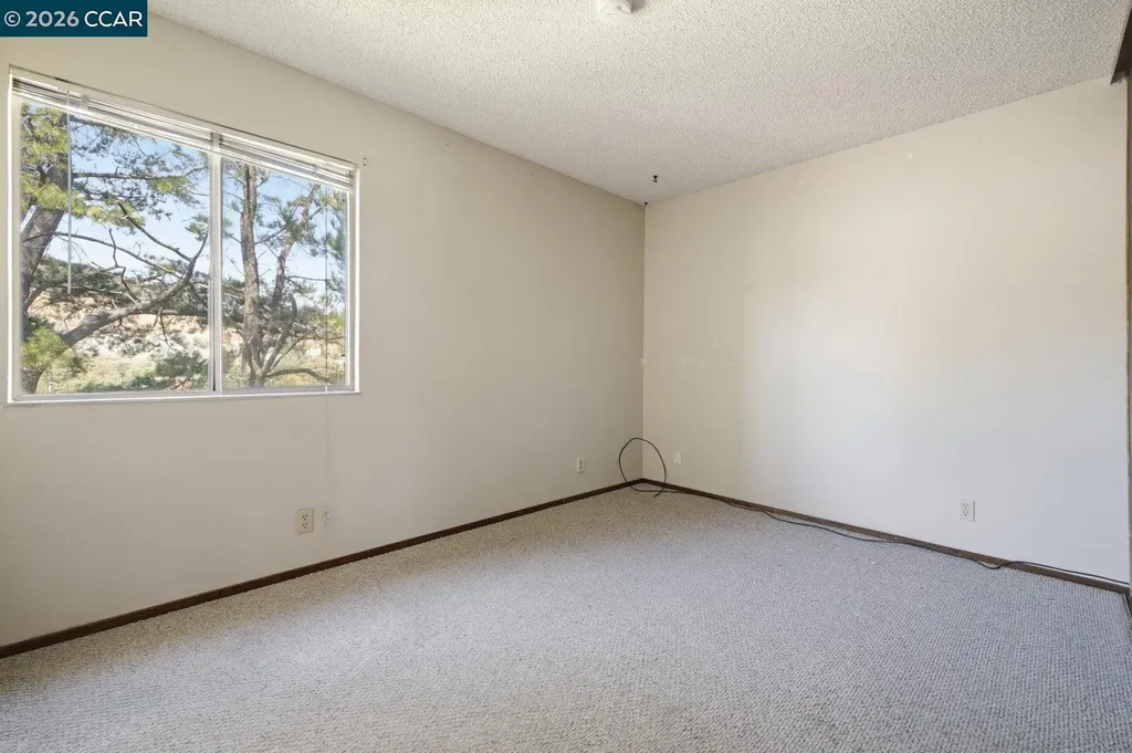 565 Mt Dell Drive Clayton CA 94517