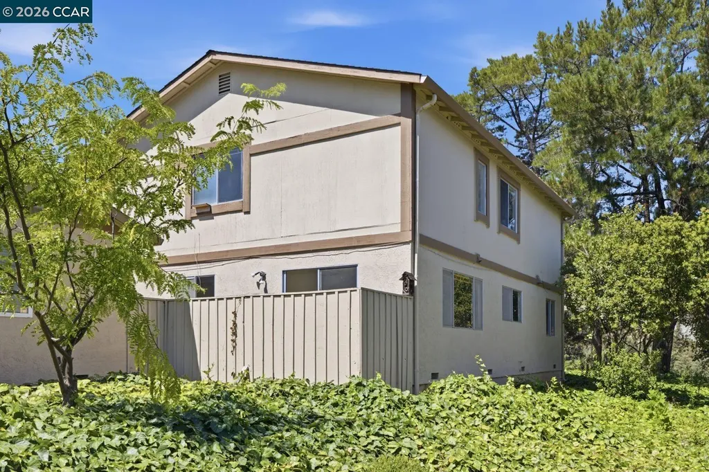 565 Mt Dell Drive Clayton CA 94517