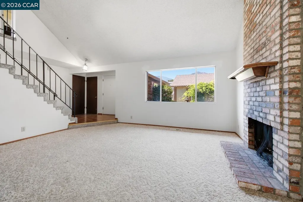 565 Mt Dell Drive Clayton CA 94517