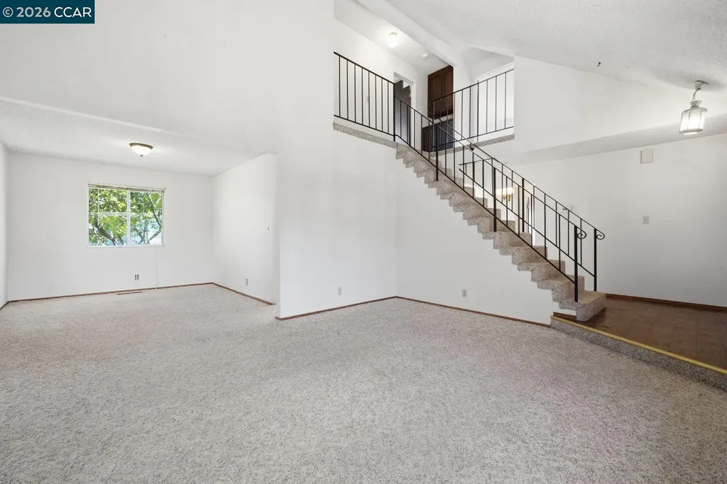 565 Mt Dell Drive Clayton CA 94517
