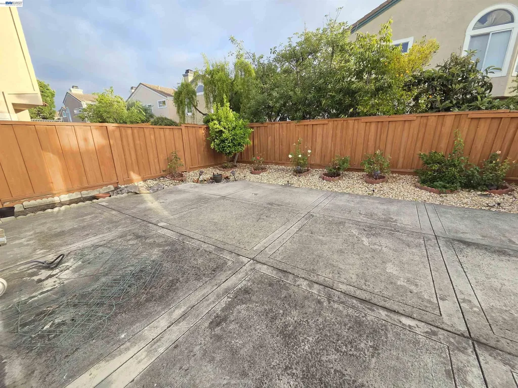 30330 Meridien Circle Union City CA 94587