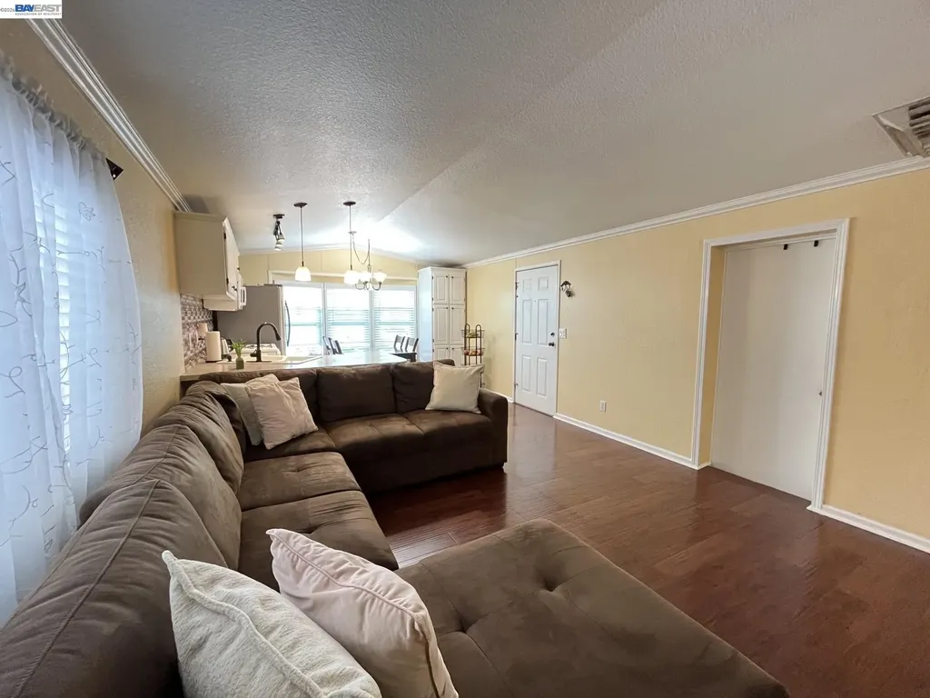 747 Lewelling Boulevard San Leandro CA 94578