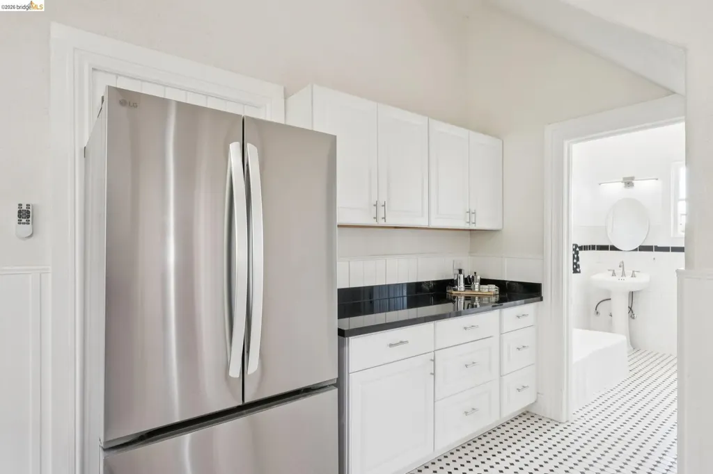 2230 23rd Avenue Oakland CA 94606