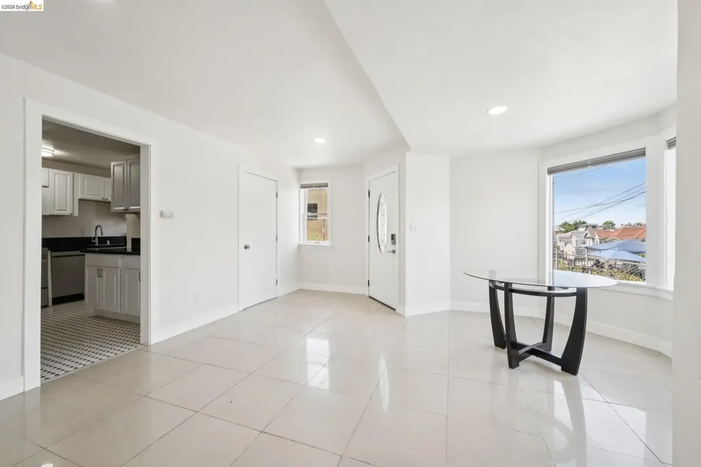 2230 23rd Avenue Oakland CA 94606