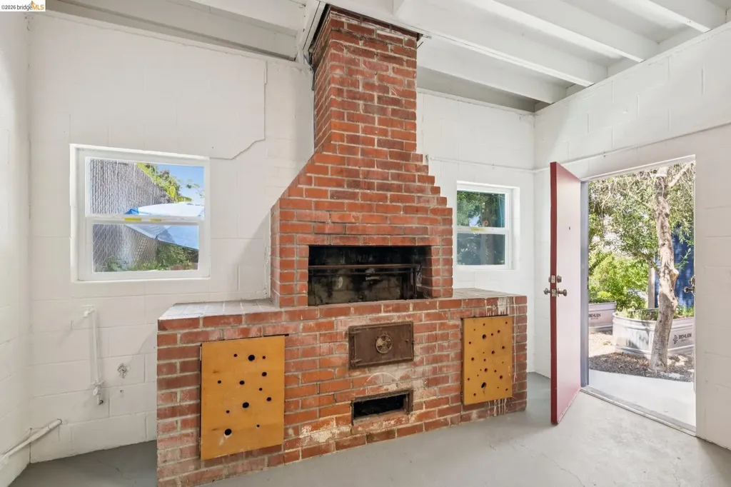2230 23rd Avenue Oakland CA 94606