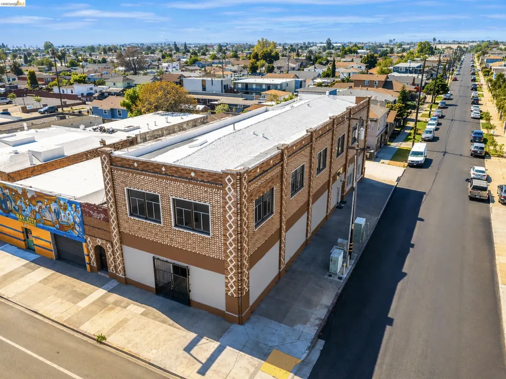 8801 International Boulevard Oakland CA 94621