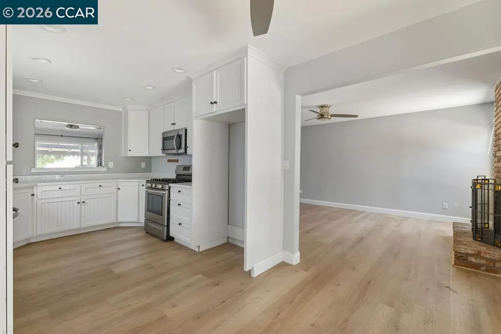 1913 Teresa Lane Oakley CA 94561