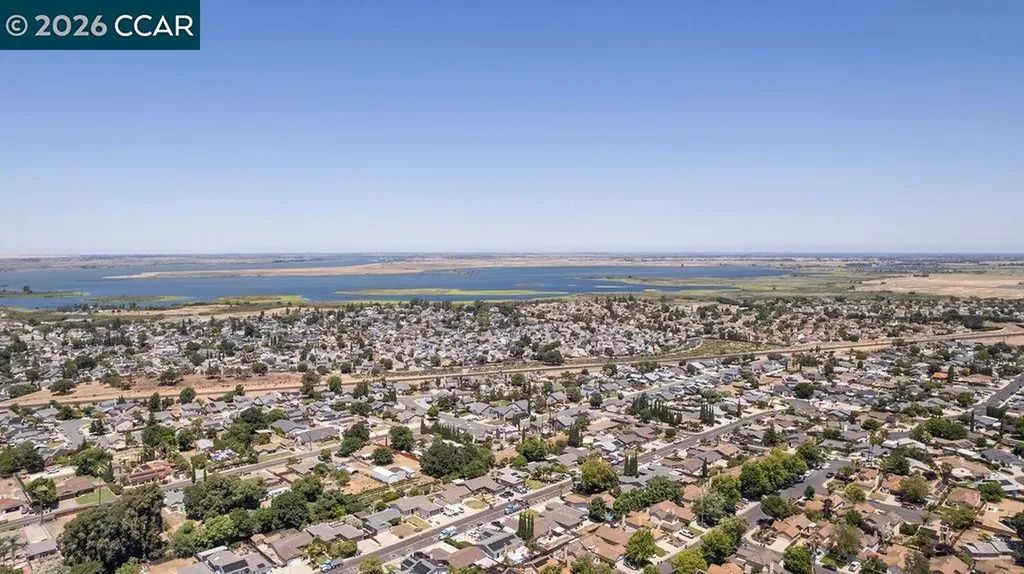 1913 Teresa Lane Oakley CA 94561