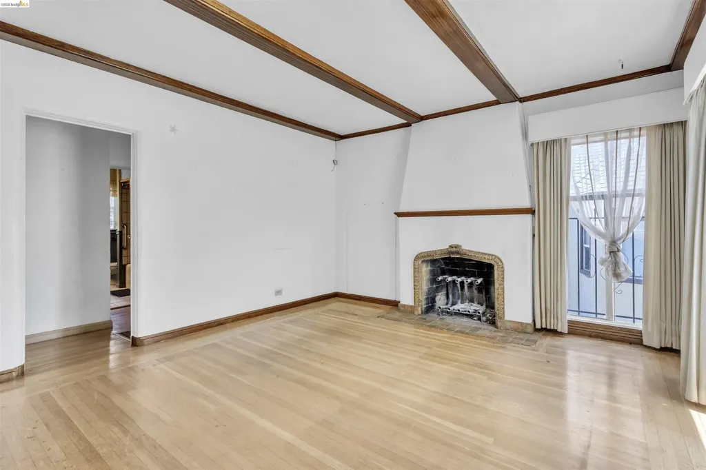 3508 Morcom Avenue Oakland CA 94619