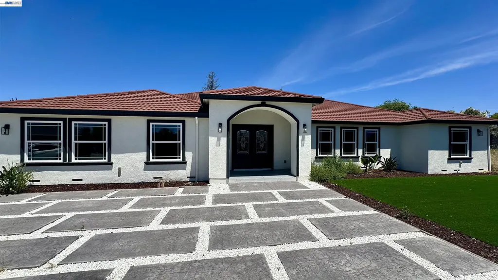 3370 Gardella Plaza Livermore CA 94551