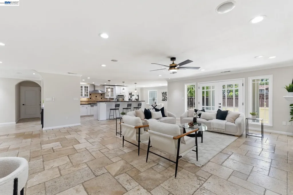 3370 Gardella Plaza Livermore CA 94551