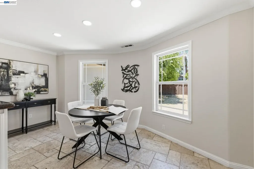 3370 Gardella Plaza Livermore CA 94551