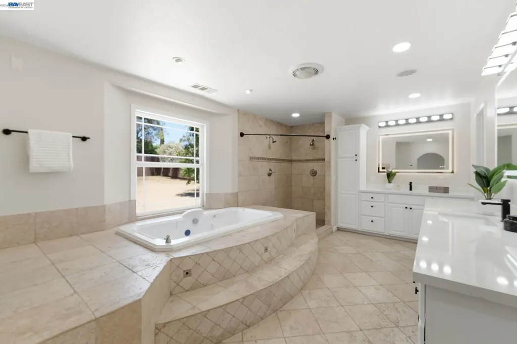 3370 Gardella Plaza Livermore CA 94551