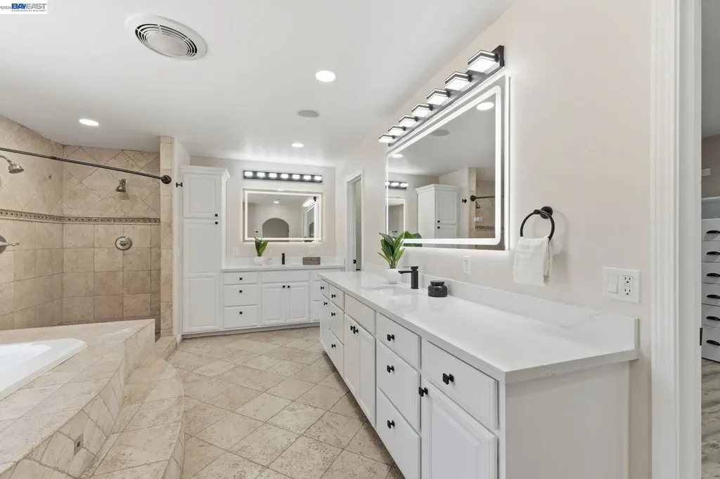 3370 Gardella Plaza Livermore CA 94551