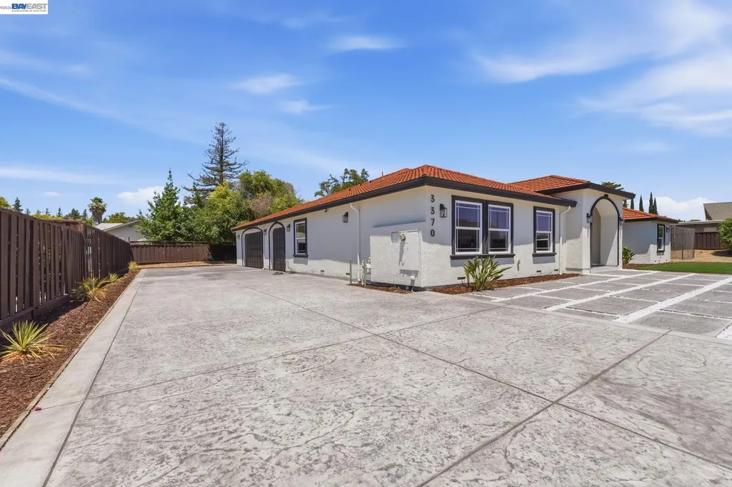 3370 Gardella Plaza Livermore CA 94551