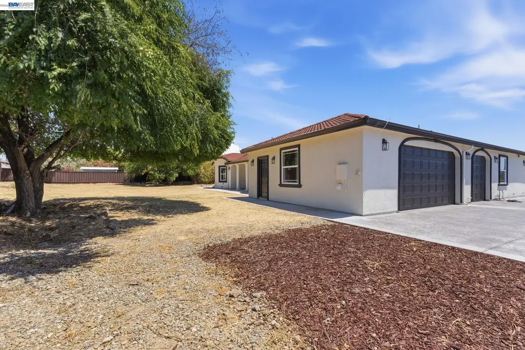 3370 Gardella Plaza Livermore CA 94551