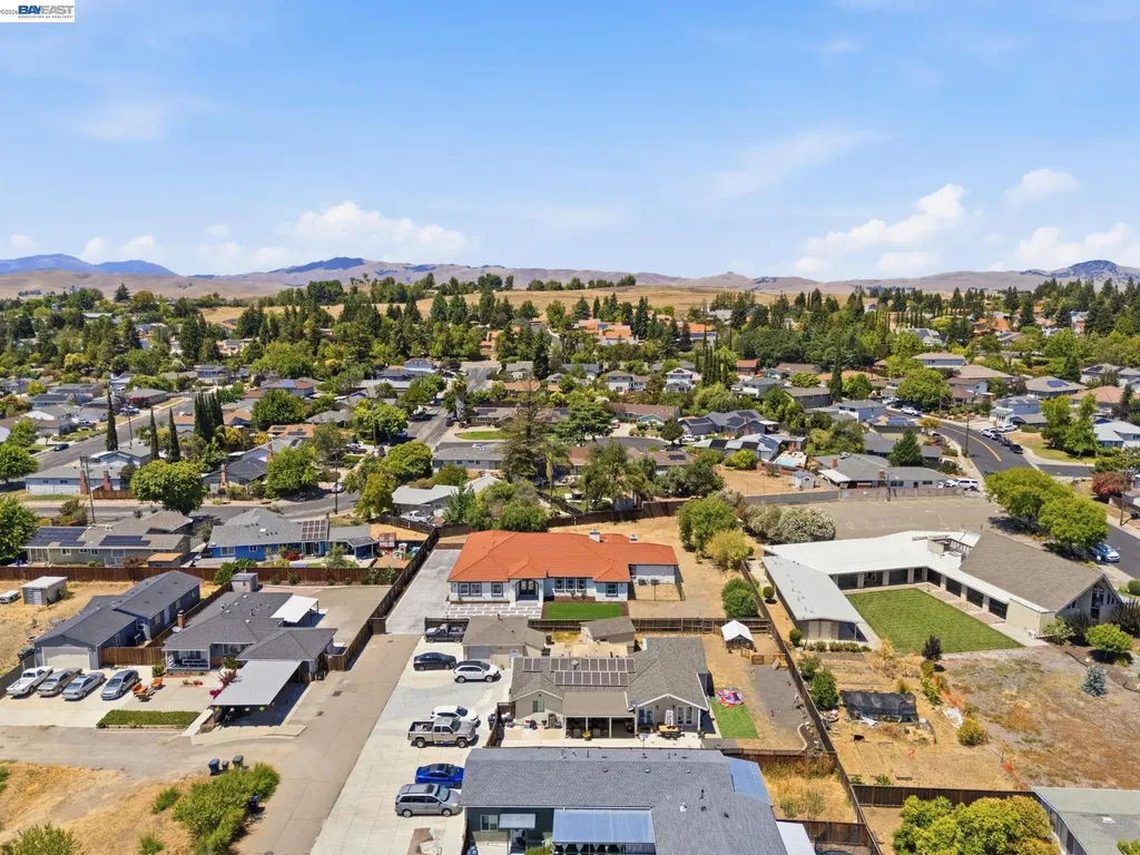 3370 Gardella Plaza Livermore CA 94551