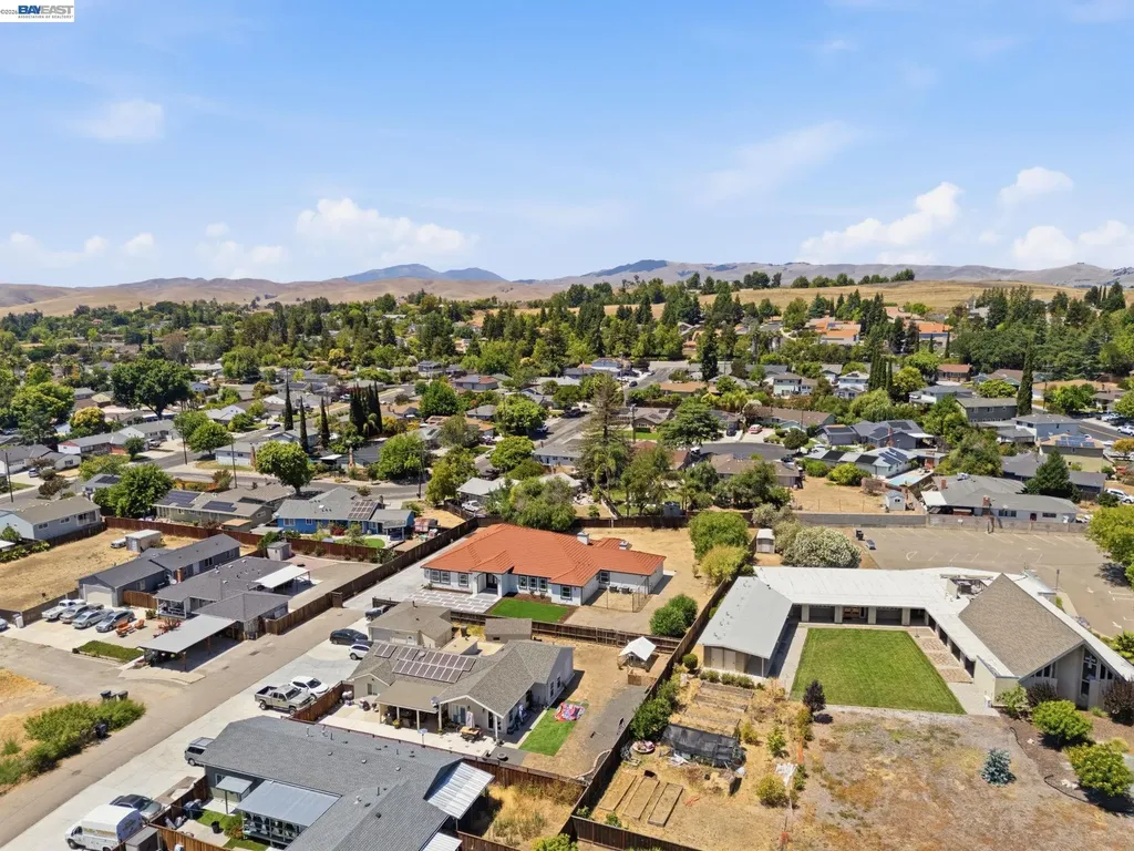 3370 Gardella Plaza Livermore CA 94551