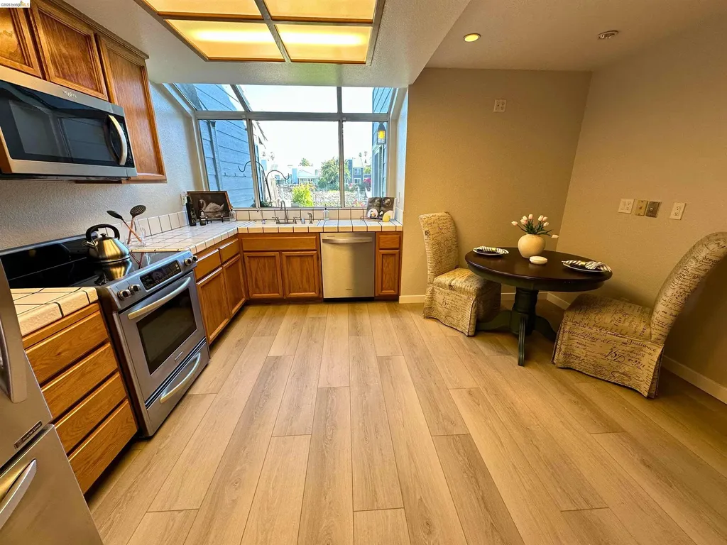 148 Heron Drive Pittsburg CA 94565