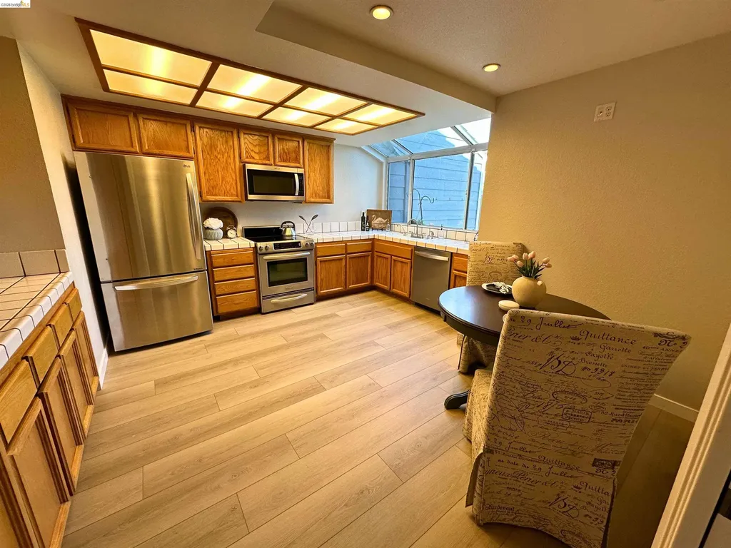 148 Heron Drive Pittsburg CA 94565