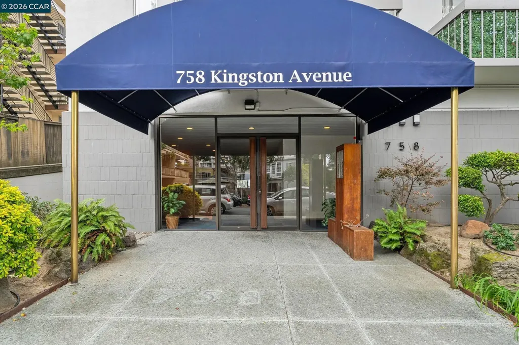 758 Kingston Avenue Oakland CA 94611