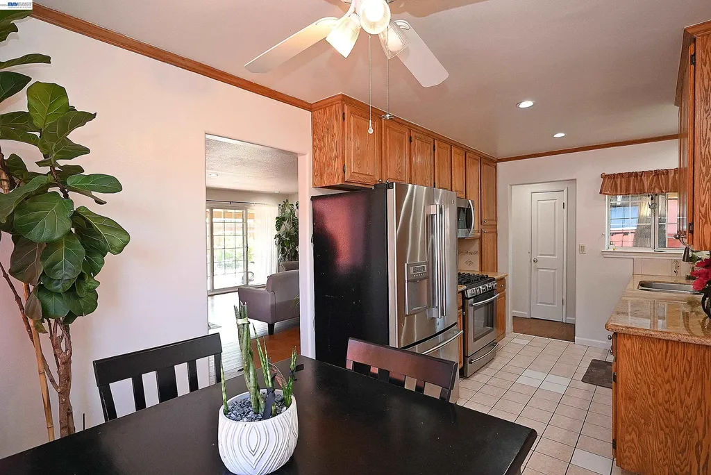 26454 Taft Street Hayward CA 94544
