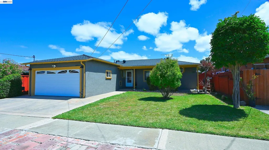 26454 Taft Street Hayward CA 94544