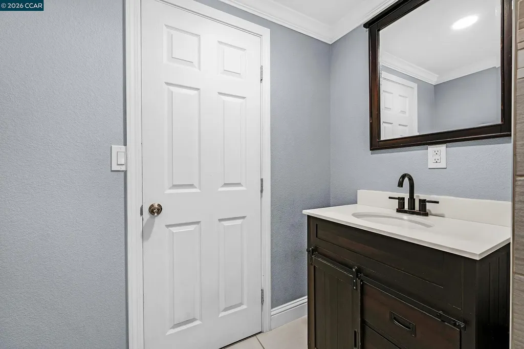 3301 Buchanan Antioch CA 94509