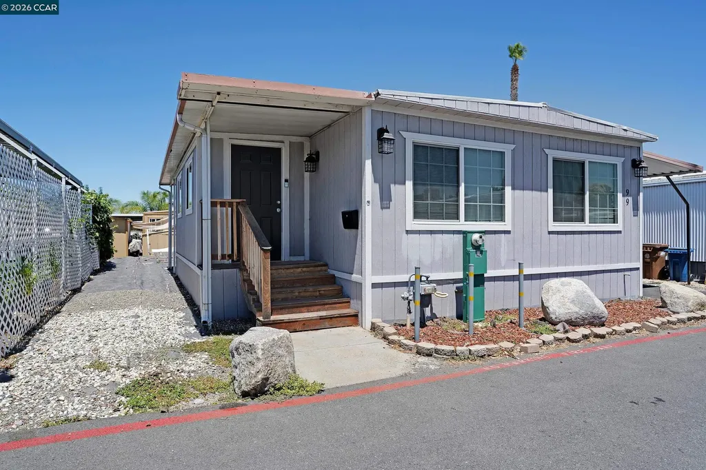 3301 Buchanan Antioch CA 94509