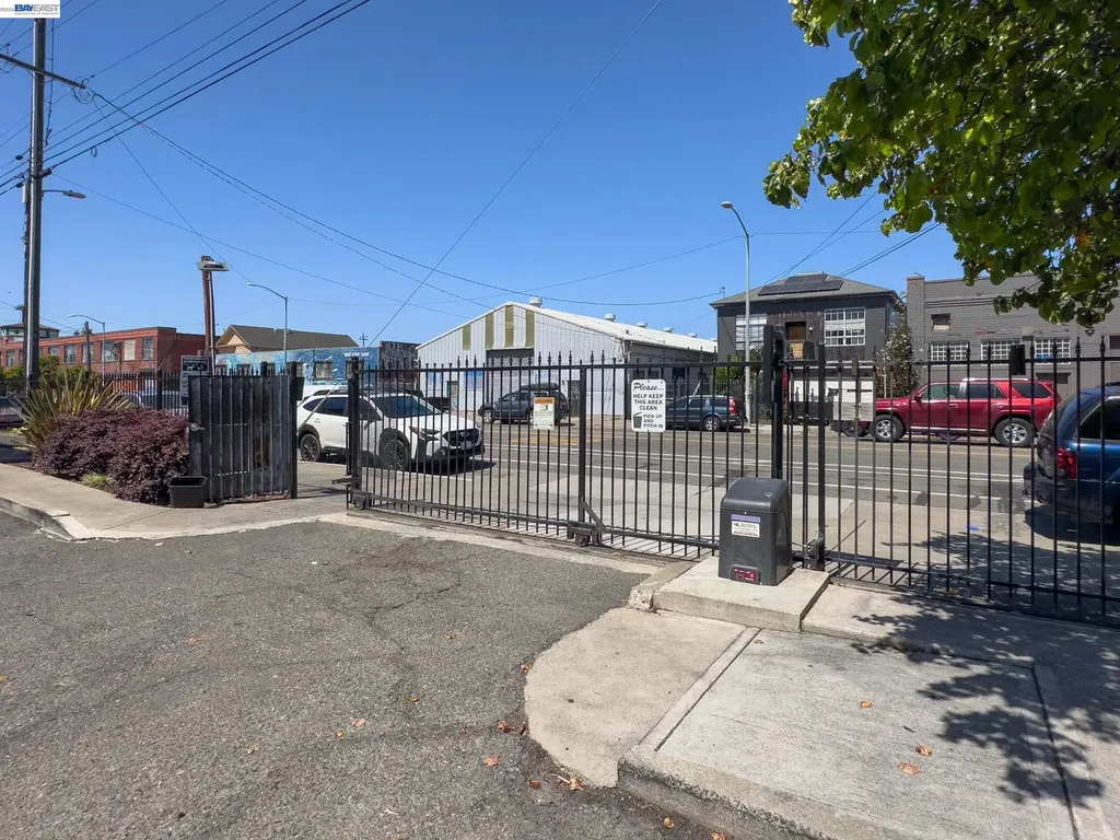 2716 Adeline Street Oakland CA 94607