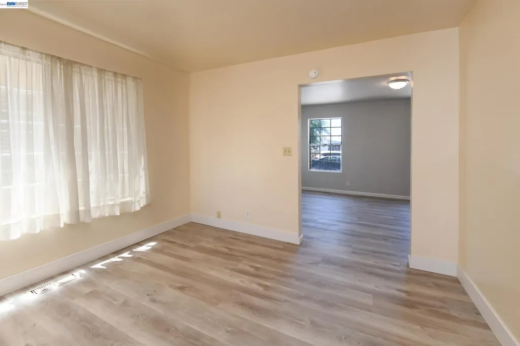 2716 Adeline Street Oakland CA 94607
