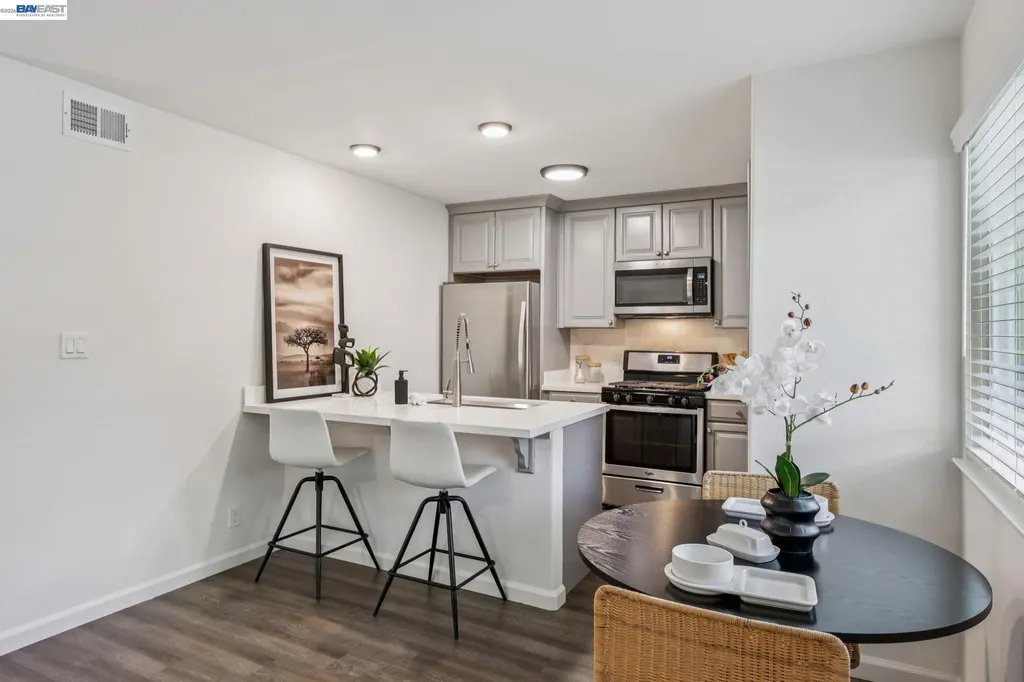 8110 Arroyo Drive Pleasanton CA 94588