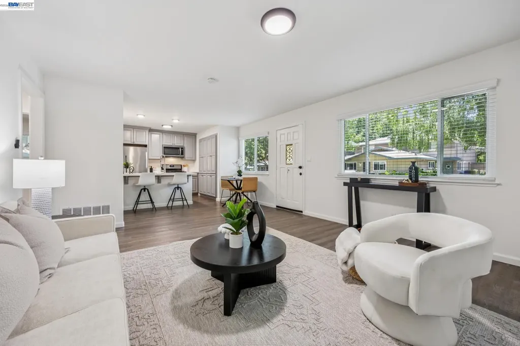 8110 Arroyo Drive Pleasanton CA 94588