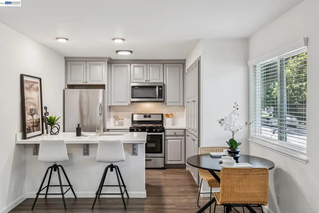 8110 Arroyo Drive Pleasanton CA 94588