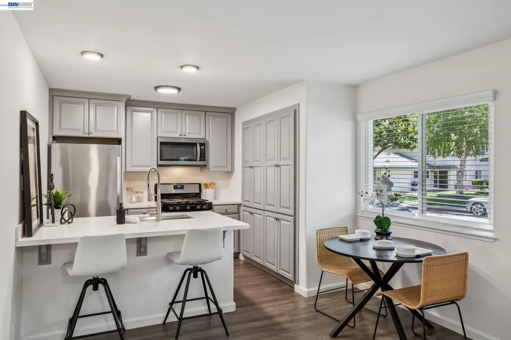8110 Arroyo Drive Pleasanton CA 94588