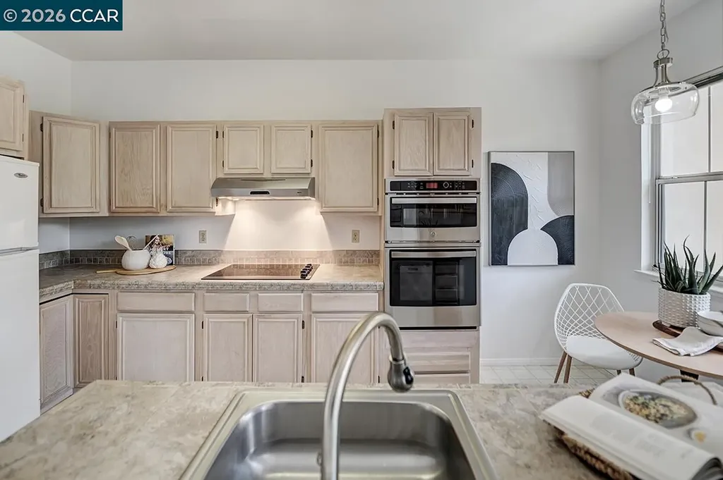 1860 Tice Creek Drive Walnut Creek CA 94595