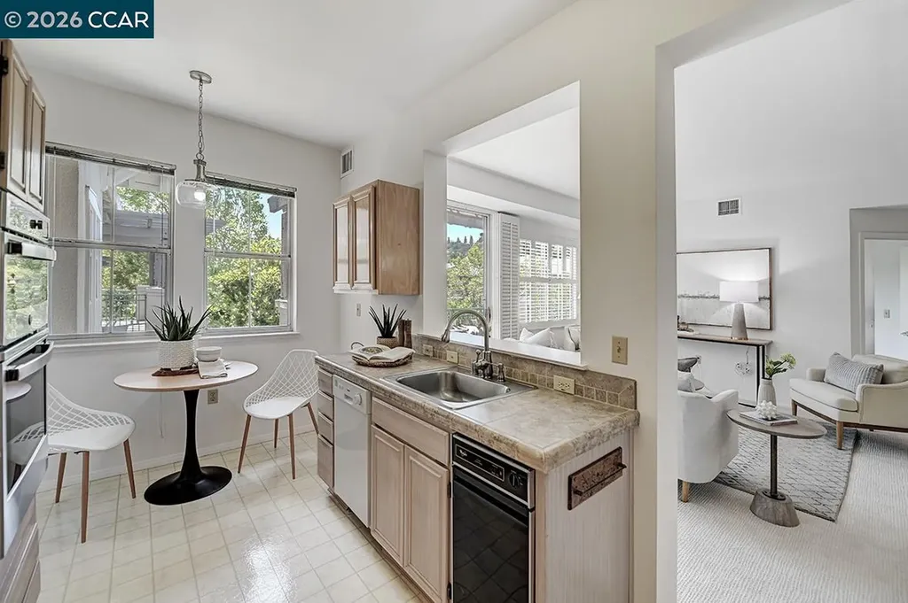 1860 Tice Creek Drive Walnut Creek CA 94595