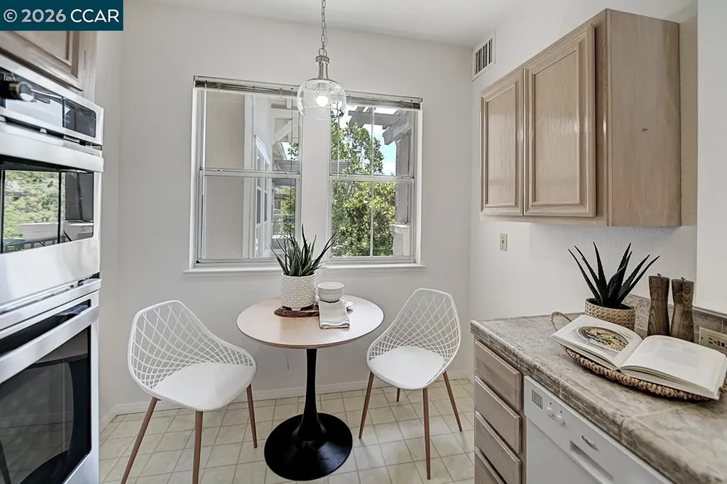 1860 Tice Creek Drive Walnut Creek CA 94595
