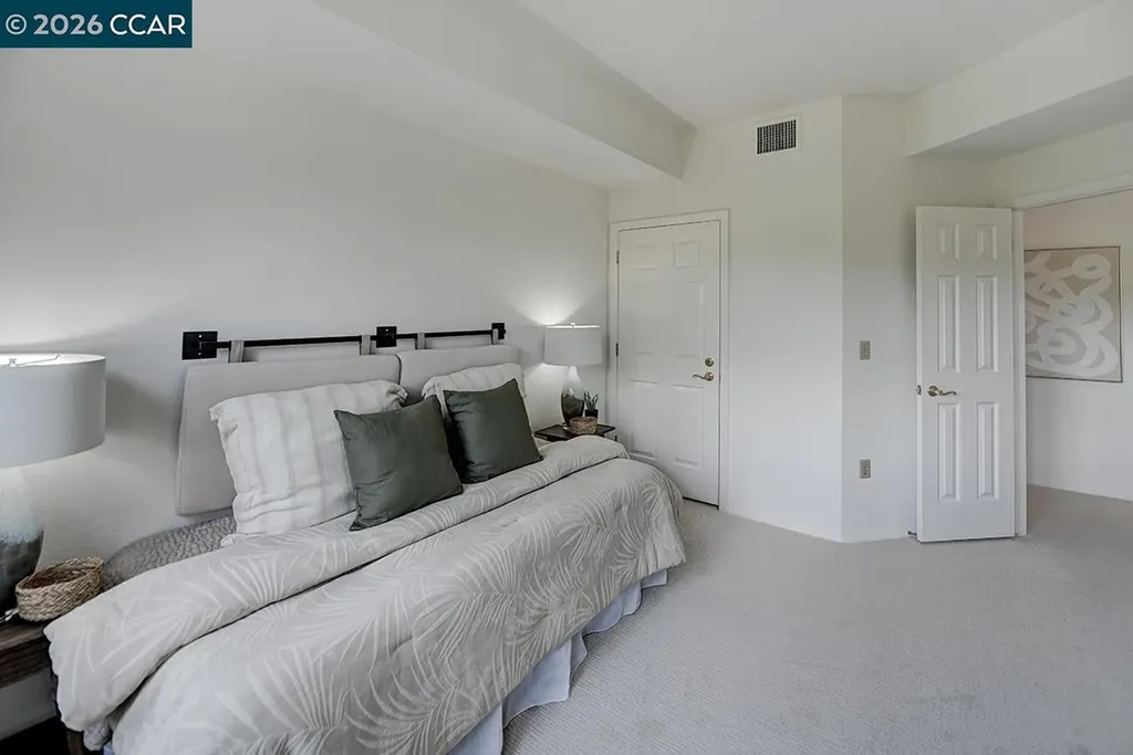 1860 Tice Creek Drive Walnut Creek CA 94595