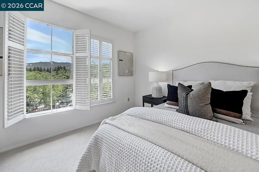 1860 Tice Creek Drive Walnut Creek CA 94595