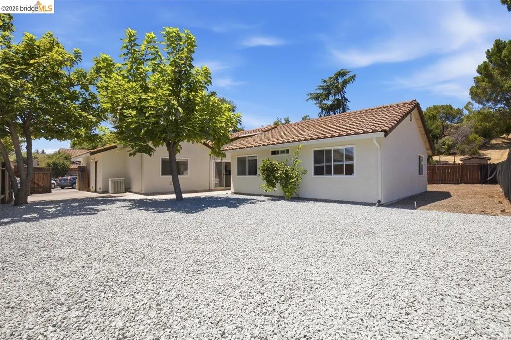 4308 Avila Court Antioch CA 94531