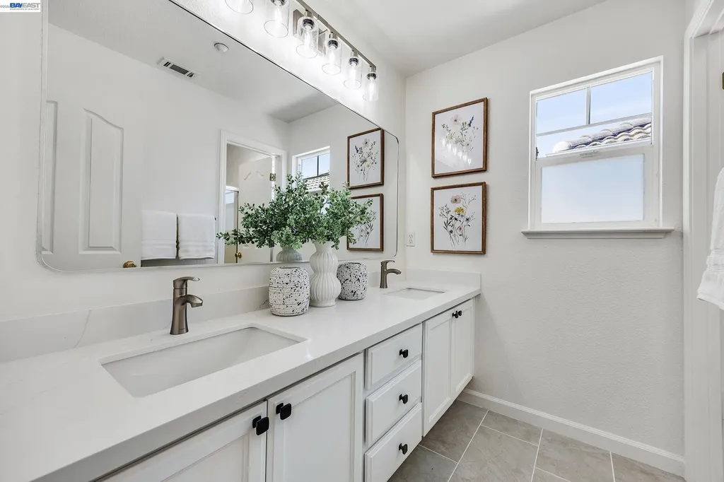 105 Chesapeake Drive Union City CA 94587