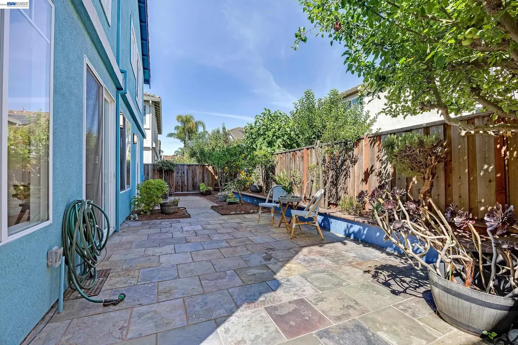 105 Chesapeake Drive Union City CA 94587