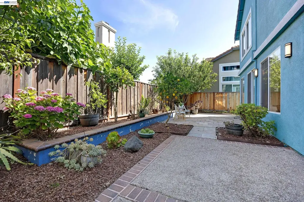 105 Chesapeake Drive Union City CA 94587