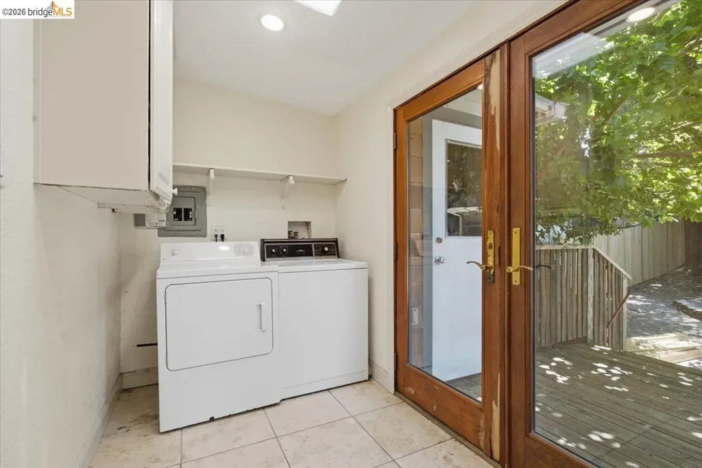 627 6th Street Vallejo CA 94590