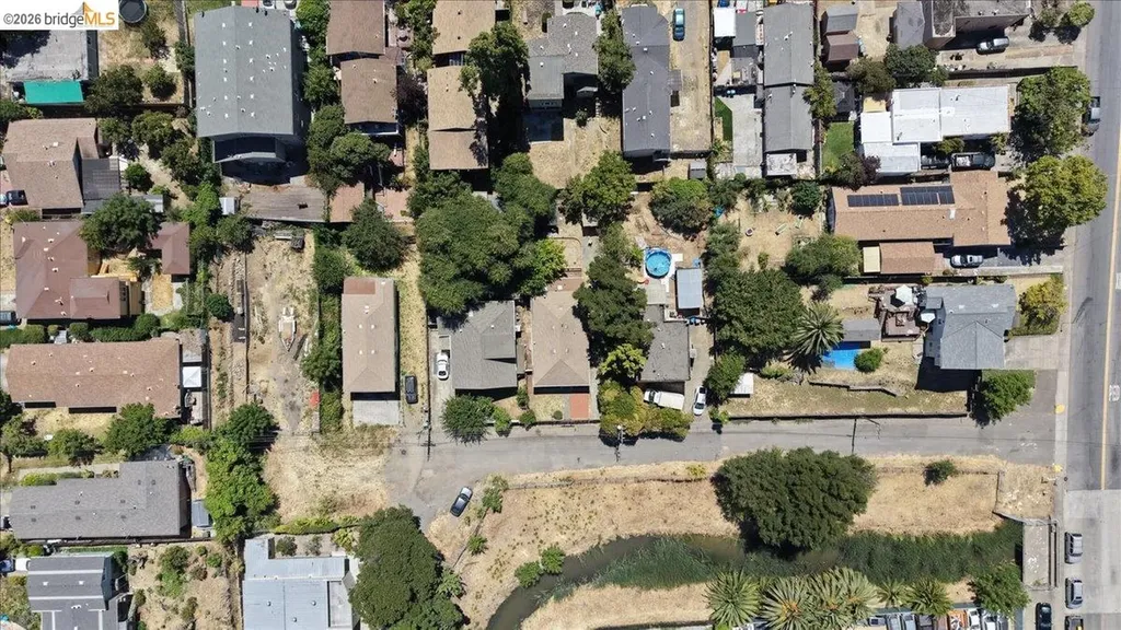 627 6th Street Vallejo CA 94590
