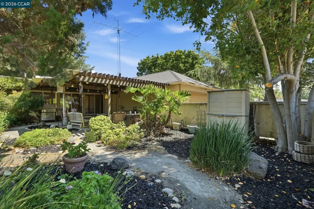 407 Harlow Drive Antioch CA 94509
