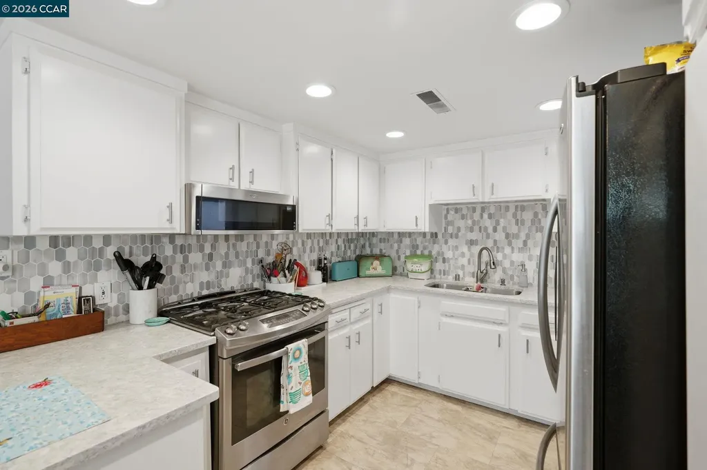 407 Harlow Drive Antioch CA 94509